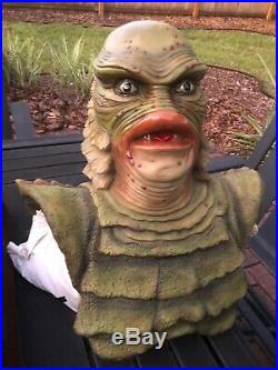 THE CREATURE FROM THE BLACK LAGOON WALL HANGER BUST Life Size Bust 11 Scoae