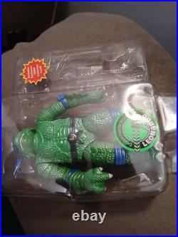 TMNT Universal Studios Monsters Creature From The Black Lagoon Leonardo 1994 Leo