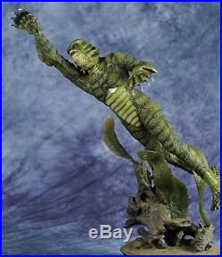 Ultra Rare Sideshow CREATURE FROM THE BLACK LAGOON Premium Format 7137 NEW