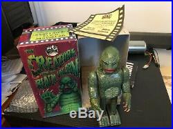 Universal Creature from the Black Lagoon Tin Wind up figure in box rare Monster