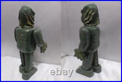 Universal Monsters Creature From The Black Lagoon Wind Up Toy Tin Walk Spring