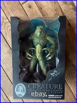 Universal Monsters Creature from the Black Lagoon Collectible Figure Ages 15+