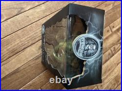 Universal Monsters Creature from the Black Lagoon Collectible Figure Ages 15+