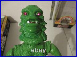 Universal Monsters Motion-ettes Creature from the Black Lagoon IN BOX TESTED
