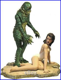 Universal Monsters Select Sideshow Creature from the Black Lagoon Statue