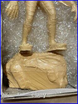 Unknown Creature from the Black Lagoon 5 Resin Model Kit Vintage Japan