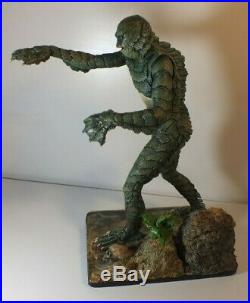 VTG 12 Creature from the Black Lagoon Model Painted Mounted Beautifully MS35
