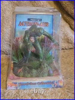 Veny's 2013 Creature from the Black Lagoon Aquarium Ornament withDisplay Box VHTF