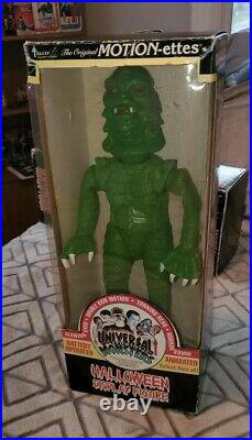 Vintage Telco Creature From The Black Lagoon 1992 MiB Works- Walmart Issue 17