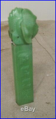 Vintage pez Creature from the Black Lagoon 1960s no feet green stem 2.6