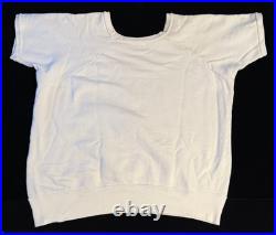 Vtg Sweatshirt with 1960s Mani-Yack Creature from the Black Lagoon Iron-on Size L